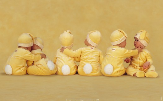 صور اطفال  Babies Playing Together Wallpaper كيوت وجميلة