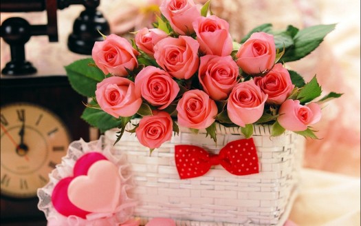 صور رومانسية للعشاق  Gift for Valentines Wallpaper حب وغرام
